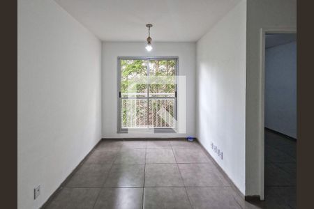 Sala de apartamento para alugar com 2 quartos, 43m² em Jaraguá, São Paulo