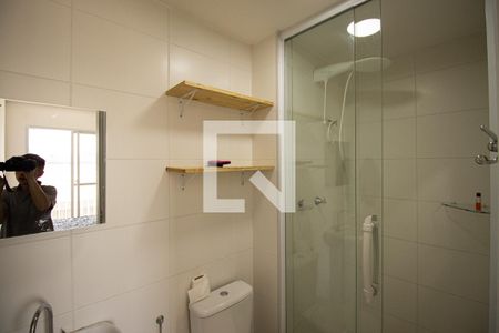 Banheiro de apartamento à venda com 1 quarto, 28m² em Cambuci, São Paulo
