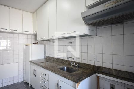 Apartamento à venda com 59m², 2 quartos e 2 vagas Apartamento à venda com 59m², 2 quartos e 2 vagasCozinha