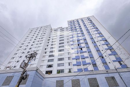 Apartamento para alugar com 83m², 2 quartos e 1 vaga Apartamento para alugar com 83m², 2 quartos e 1 vagaFachada