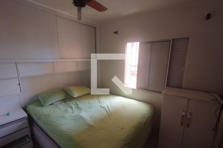 Dormitório 01 de apartamento para alugar com 2 quartos, 53m² em Jardim Palma Travassos, Ribeirão Preto
