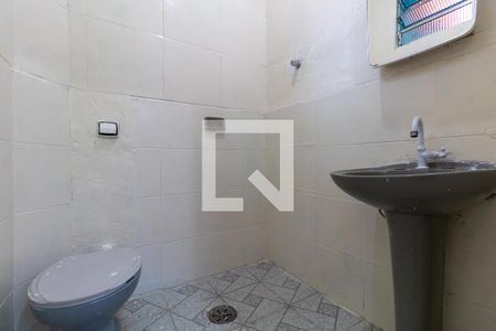 Banheiro  de casa para alugar com 1 quarto, 50m² em Artur Alvim, São Paulo