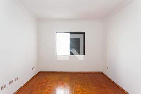Quarto de casa para alugar com 2 quartos, 131m² em Vila Carrao, São Paulo