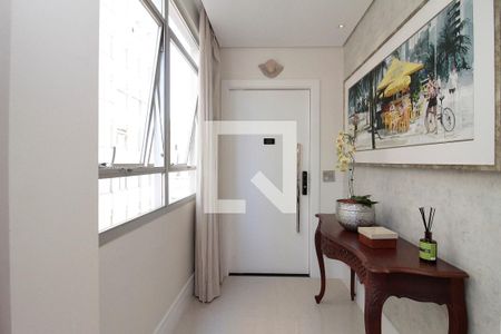 Apartamento à venda com 184m², 4 quartos e 2 vagasSala