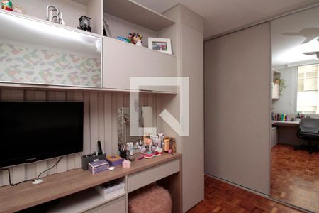 Apartamento à venda com 184m², 4 quartos e 2 vagasQuarto 1