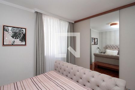 Apartamento à venda com 184m², 4 quartos e 2 vagasQuarto 4