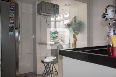 Apartamento para alugar com 55m², 2 quartos e 2 vagasCozinha