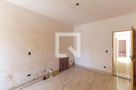 Casa à venda com 125m², 3 quartos e 2 vagasSuíte