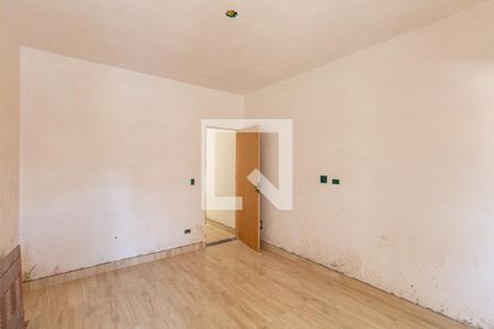 Casa à venda com 125m², 3 quartos e 2 vagasSuíte