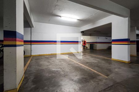 Apartamento à venda com 79m², 3 quartos e 3 vagas Apartamento à venda com 79m², 3 quartos e 3 vagasEstacionamento