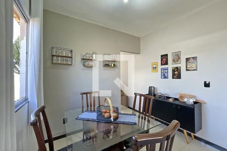 Sala de Jantar de casa à venda com 2 quartos, 80m² em Jardim Imperial, Lagoa Santa