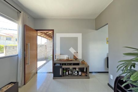 Sala de casa à venda com 2 quartos, 80m² em Jardim Imperial, Lagoa Santa