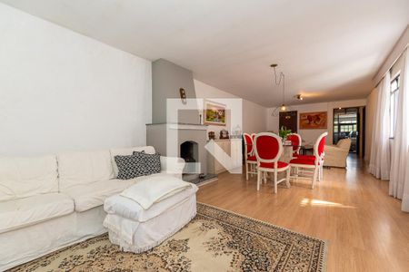 Sala de casa para alugar com 4 quartos, 275m² em Seminário, Curitiba