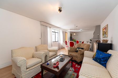 Sala de casa para alugar com 4 quartos, 275m² em Seminário, Curitiba