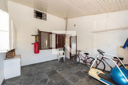 Garagem de casa à venda com 4 quartos, 275m² em Seminário, Curitiba