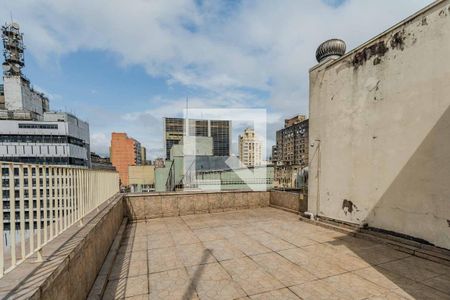 Studio para alugar com 25m², 1 quarto e sem vaga Studio para alugar com 25m², 1 quarto e sem vagaCondomínio