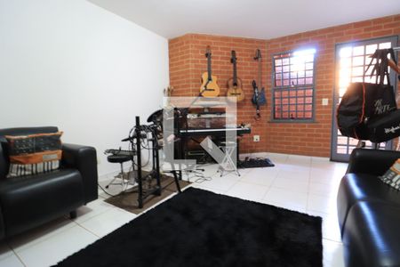 Sala 02 de casa à venda com 4 quartos, 262m² em Jardim Bom Retiro, Campinas