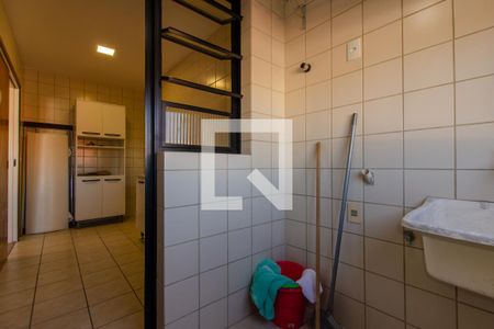 Apartamento para alugar com 60m², 2 quartos e 1 vagaÁrea de serviço