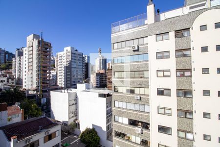 Apartamento à venda com 107m², 3 quartos e 2 vagas Apartamento à venda com 107m², 3 quartos e 2 vagasVista da Suíte 3