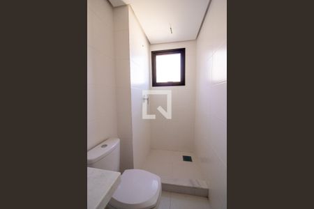 Apartamento à venda com 107m², 3 quartos e 2 vagas Apartamento à venda com 107m², 3 quartos e 2 vagasBanheiro da Suíte 2