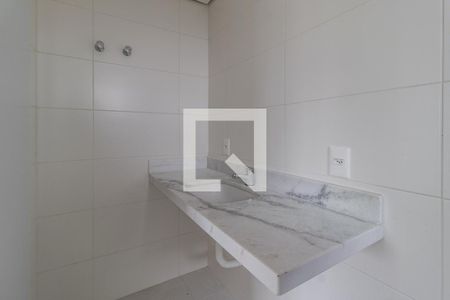 Apartamento à venda com 107m², 3 quartos e 2 vagas Apartamento à venda com 107m², 3 quartos e 2 vagasBanheiro da Suite 2