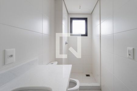 Apartamento à venda com 107m², 3 quartos e 2 vagas Apartamento à venda com 107m², 3 quartos e 2 vagasBanheiro da Suite 3