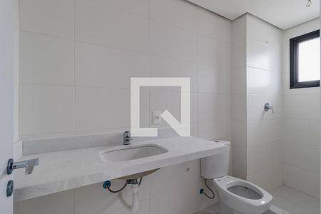Apartamento à venda com 107m², 3 quartos e 2 vagas Apartamento à venda com 107m², 3 quartos e 2 vagasBanheiro da Suite 3