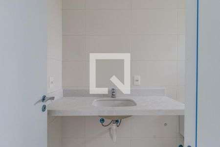 Apartamento à venda com 107m², 3 quartos e 2 vagas Apartamento à venda com 107m², 3 quartos e 2 vagasBanheiro da Suite 3