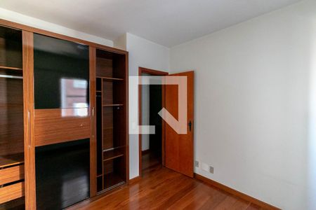 Quarto 2 de apartamento para alugar com 4 quartos, 130m² em Gutierrez, Belo Horizonte