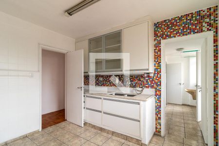 Apartamento à venda com 120m², 3 quartos e 1 vagaCozinha
