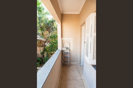 Casa para alugar com 550m², 4 quartos e 4 vagasVaranda do quarto 2