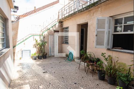 Casa para alugar com 550m², 4 quartos e 4 vagasQuintal