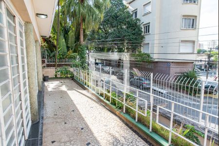 Casa para alugar com 550m², 4 quartos e 4 vagasVaranda da sala