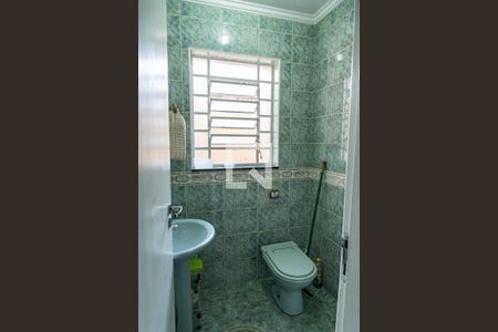 Lavabo de casa para alugar com 4 quartos, 550m² em Vila Mariana, São Paulo