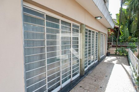 Casa para alugar com 550m², 4 quartos e 4 vagasVaranda da sala