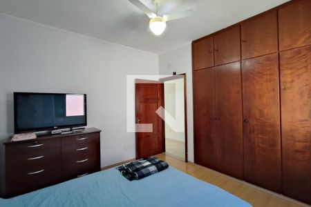 Casa à venda com 174m², 4 quartos e 6 vagasQuarto 2