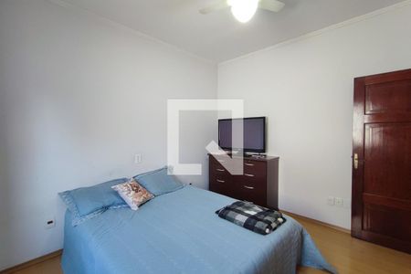 Casa à venda com 174m², 4 quartos e 6 vagasQuarto 2