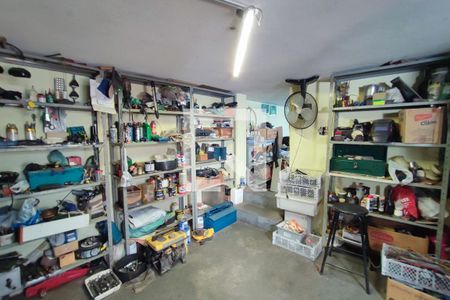 Casa à venda com 174m², 4 quartos e 6 vagasQuarto de Serviço