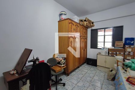 Casa à venda com 174m², 4 quartos e 6 vagasEdícula - Quarto