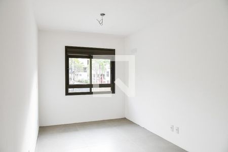 Suíte de apartamento para alugar com 2 quartos, 67m² em Passo da Areia, Porto Alegre