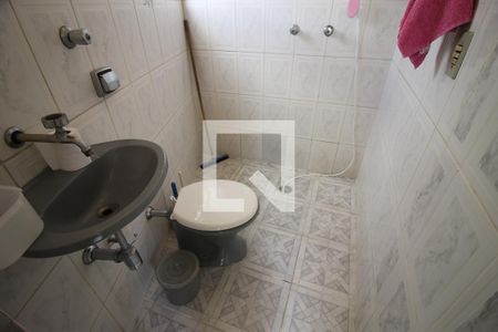 Casa à venda com 165m², 4 quartos e 2 vagasBanheiro do Quarto 4