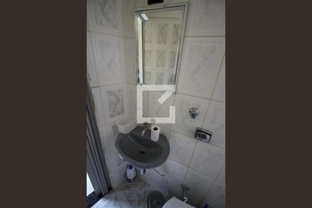 Casa à venda com 165m², 4 quartos e 2 vagasBanheiro do Quarto 4