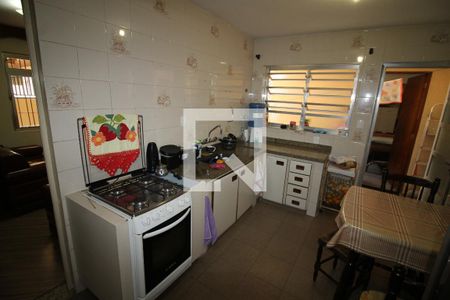 Casa à venda com 165m², 4 quartos e 2 vagasCozinha