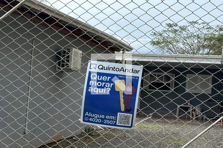 Casa para alugar com 81m², 2 quartos e 2 vagasPlaca 