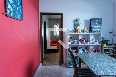 Sala 2 de casa à venda com 2 quartos, 200m² em Vila Lageado, São Paulo