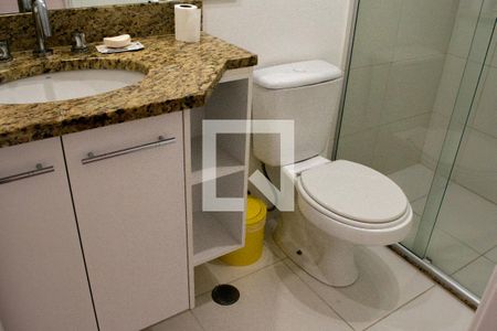 Apartamento para alugar com 56m², 2 quartos e 1 vaga Apartamento para alugar com 56m², 2 quartos e 1 vagaBanheiro