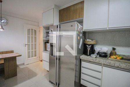 Apartamento à venda com 141m², 4 quartos e 2 vagasCozinha
