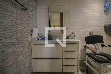 Apartamento à venda com 141m², 4 quartos e 2 vagasBanheiro da Suíte
