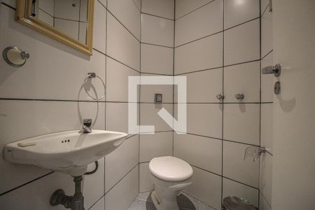Apartamento à venda com 141m², 4 quartos e 2 vagasBanheiro de Serviço