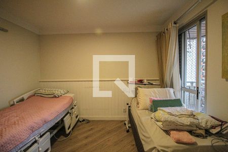 Suíte de apartamento à venda com 4 quartos, 141m² em Vila Mariana, São Paulo